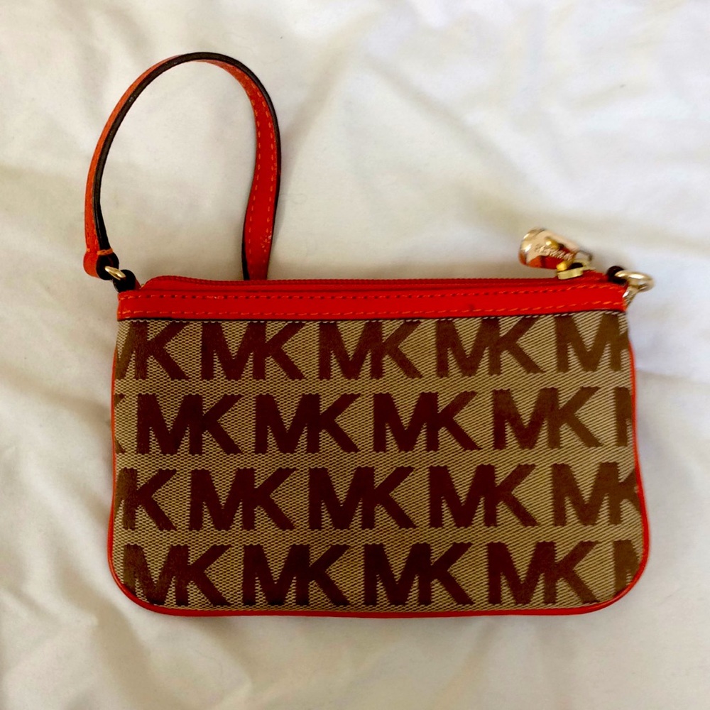 Handbag - Picture 2 of 3